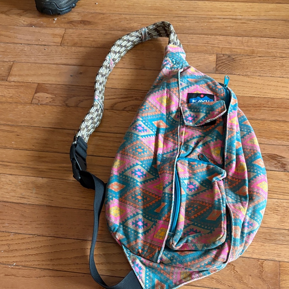 KAVU Women's Patterned Sling Bag - Multicolor